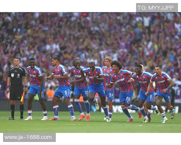 欧联杯巴黎圣日耳曼大胜巴萨全场沸腾赛后分析引发热议